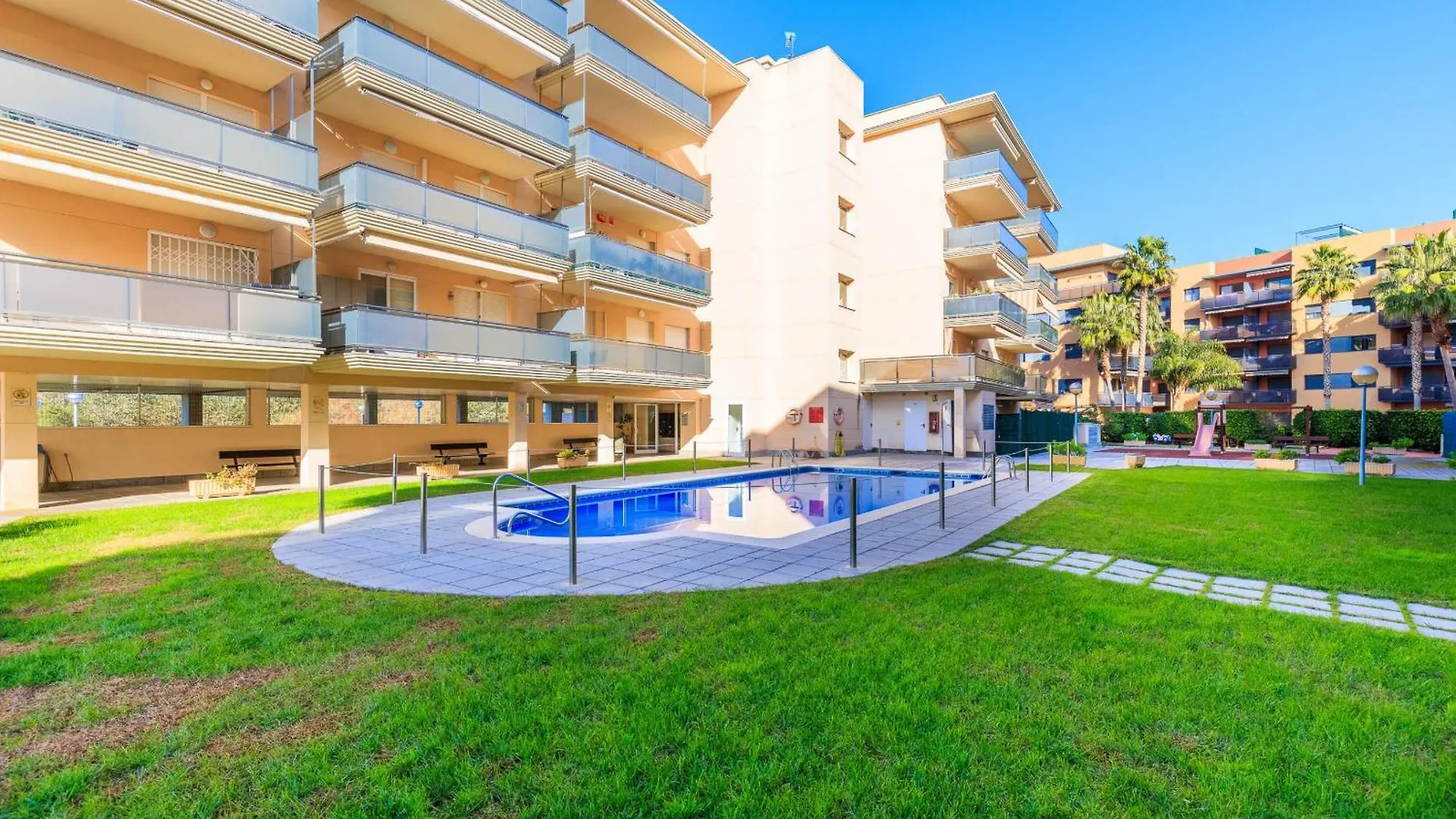 Maldivas I Apartment La Pineda