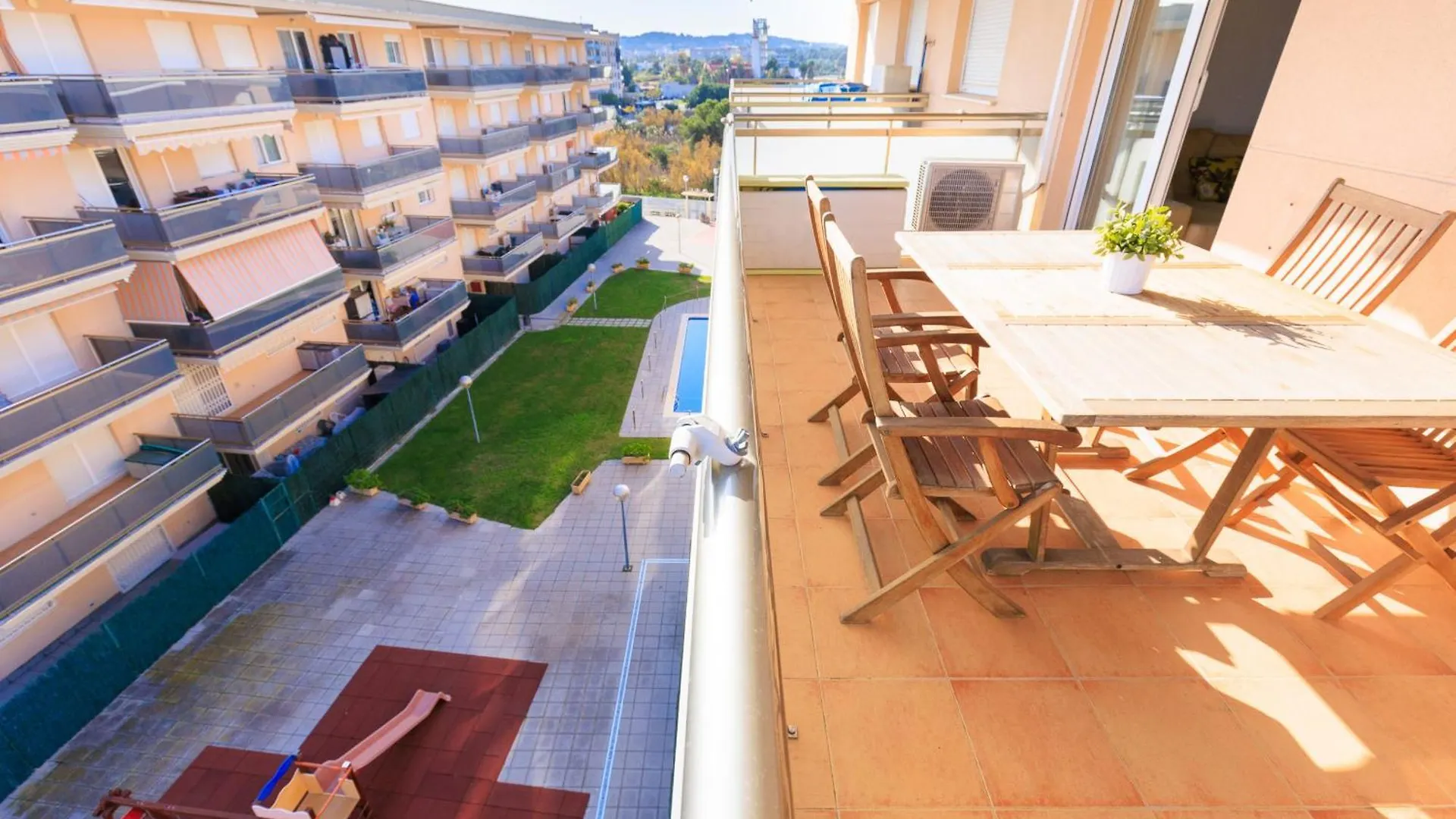 Maldivas I Apartment La Pineda 0*,